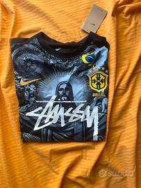 t-shirt da calcio nikeXstussy nera brasile