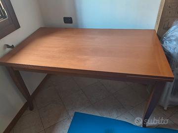 Tavolo allungabile 