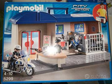 Playmobil 5299 valigetta stazione polizia+6877 pol