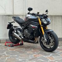 Triumph Speed Triple 1200rs