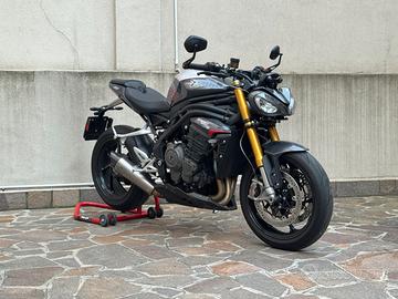 Triumph Speed Triple 1200rs