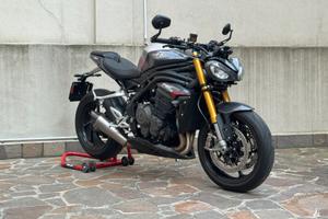 Triumph Speed Triple 1200rs