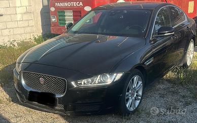 Jaguar XE 2.0 D Turbo aut. Prestige