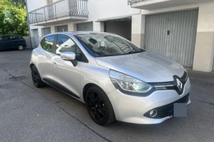 RENAULT CLIO NEOPATENTATI