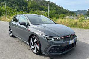 VOLKSWAGEN Golf 8ª serie - 2021