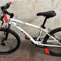 Mountain Bike B’Twin 24” Decathlon Rockrider 300