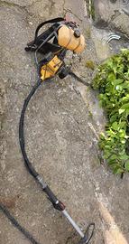 decespugliatore kawasaki TD33