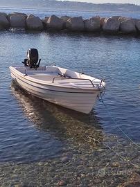 Barca in vetroresina navalplast 4,5 mt