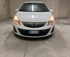 Opel Corsa 1.2 Edition