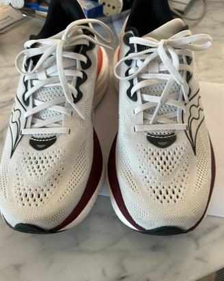 Saucony Ride 19 – White/Crimson