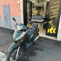 Honda SH 300 fine 2007 VERDE - PERMUTE