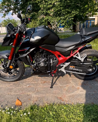 Honda Hornet 750 2026 E-CLUTCH