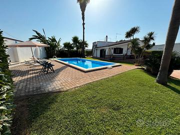 Villa con piscina a 10 km da Gallipoli