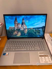 Asus vivobook 15 come nuovo