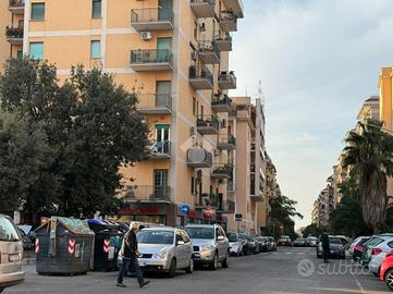 NEGOZIO A ROMA