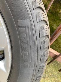 PNEUMATICI 185/60-15 M+S CON CERCHI VOLKSWAGEN