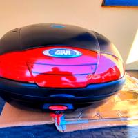 bauletto givi 50 litri ,completo di piastra univer