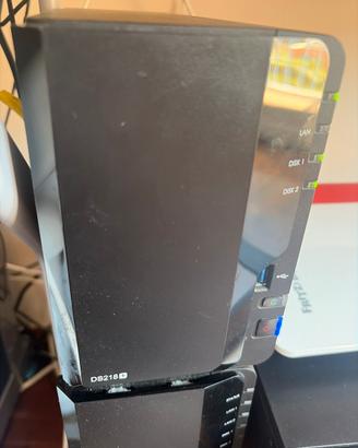 Synology DS218+ NAS + 12TB (2x WD Red 6TB)