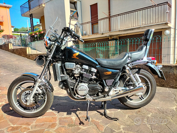 Honda VF 750 C