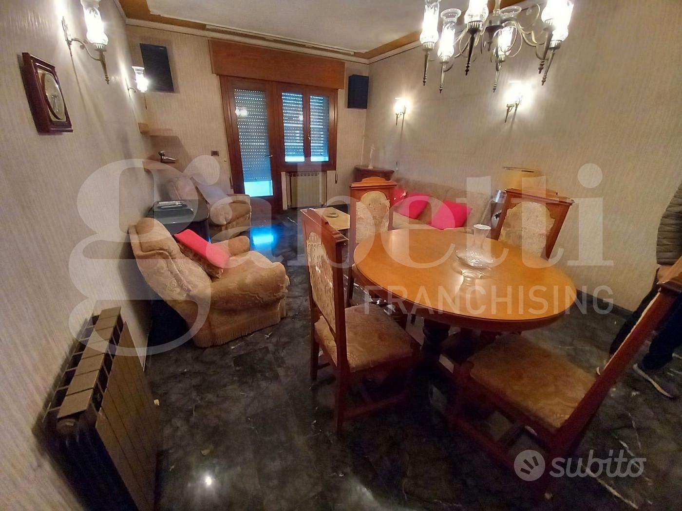 Ampio appartamento BORGO SAN GIOVANNI [3713] - Vista 6