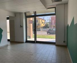 LABORATORIO/NEGOZIO - PRATO DI CORREGGIO
