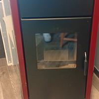 stufa a pellet Ungaro 