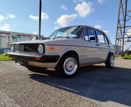 Volkswagen Golf 1 '82 ASI restaurata completamente