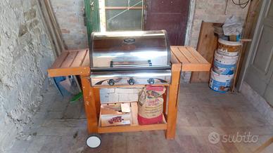 Barbecue a gas a 3 bruciatori