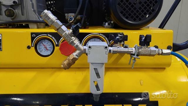 Compressore stanley 100lt mod. b255/10/100 - Accessori Auto In vendita a  Piacenza
