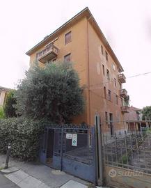 Appartamento di 68 m² con 5 locali a Bologna