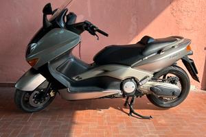 Yamaha Tmax