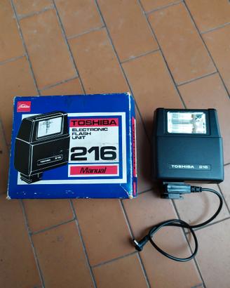 Flash elettronici per macchine fotografiche