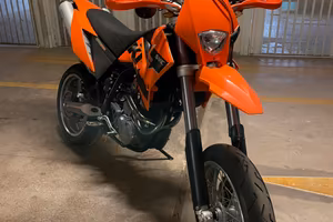 Ktm 625 smc Lc4