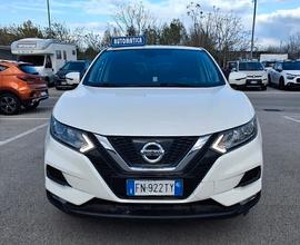 Nissan Qashqai 1.6 dCi 2WD XTronic Tekna (96 kw)