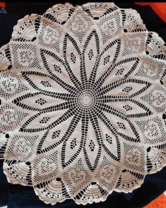 Set Centrini Uncinetto Fatti a Mano-Vintage Raffin