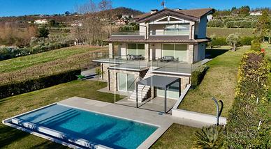 Villa singola - Moniga del Garda