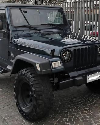 Jeep Wrangler tj 4.0 hard top