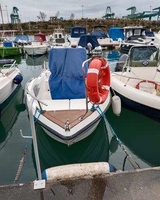 barca open 5 metri Conero No posto barca