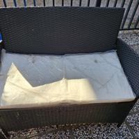 Set tavolo con poltrone