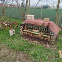 Attrezzi agricoli per cessata attività