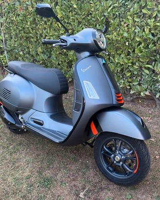 VESPA 310 C.C. SUPER SPORT