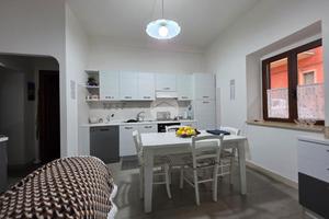 3 LOCALI A SANTA MARIA DEL CEDRO