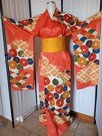 kimono Furisode autentico giapponese in seta 