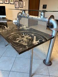 scrivania in Stile industrial