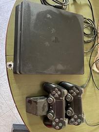 Ps4 slim 1TB + 2 controller