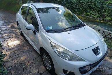 Peugeot 207 Plus GPL 2013 - 76.000 km