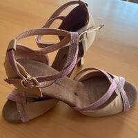 Scarpe da ballo caraibico