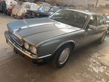JaguarXJ6