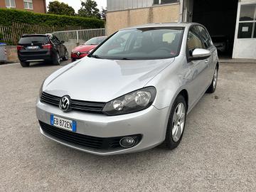 Volkswagen Golf 1.6 TDI Cambio Automatico 110000km
