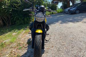 MOTO GUZZI V7 STONE 2023